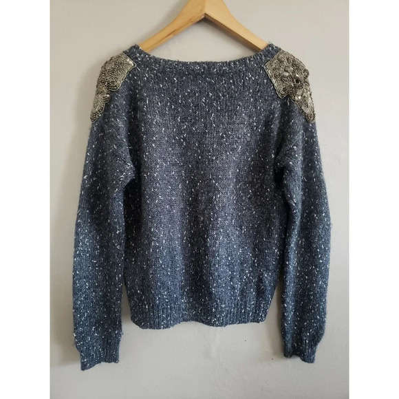 Guess Sweater Women's Small Gray Mettalic Knit Beaded Shoulders Textured - Picture 5 of 9